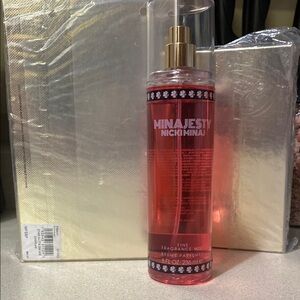 Nicki Minaj Minajesty Pink and Black Fragrance Mist